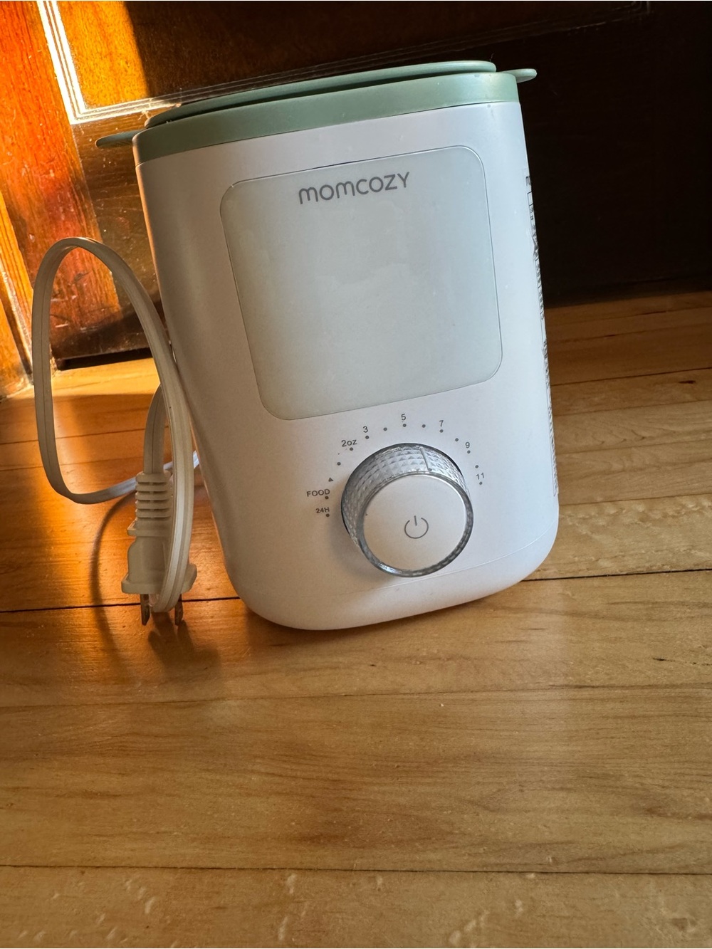 Momcozy Nutri Smart Analog Baby Bottle Warmer